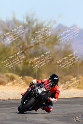 media/Mar-12-2022-SoCal Trackdays (Sat) [[152081554b]]/Turn 2 (1145am)/